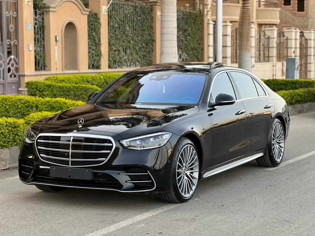 ✨ أفضل خدمة ليموزين في القاهرة – راحة وفخامة في قلب العاصمة